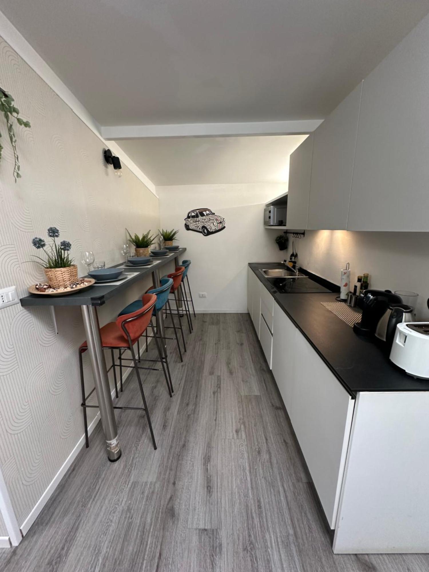 Dea Dreams - Marghera 43 Near San Siro Stadium มิลาน ภายนอก รูปภาพ